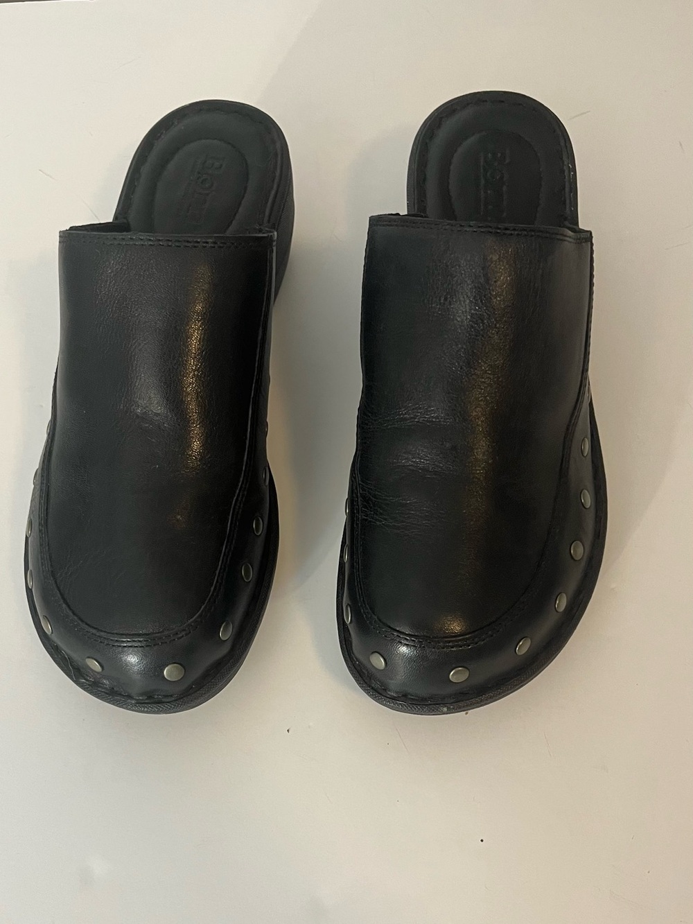 VY2K BORN Black Leather Slip-On Women's Clogs with Stud Detail “Born Marley” 9W